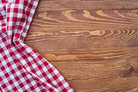 closeup, photo, red, white, table cloth, background, fabric, cloth, plaid, pattern, composition, abstract pattern, cotton, backgrounds, beautiful, photography, no people, copy space, design, nobody, detail, macro, vivid color, food, color image, textile, close-up, wood - material, checked pattern, indoors, high angle view, wood, directly above, wood grain, brown, table, full frame, tablecloth, picnic, textured, still life, leisure activity, 8K, CC0, public domain, royalty free