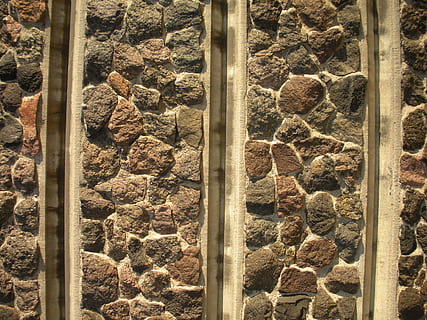 Stenmur, opdelt, sektioner, granit, struktur, baggrund, sten-, grå, ingen mennesker, overflod, rock-objekt, indendørs, dag, tæt på, gennemsigtig, glas - materiale, solid, vindue, arkitektur, fuld ramme, bygget struktur, baggrunde, klippe, sten - objekt, udendørs, sollys, natur, bygning udvendig, afspejling, 2K, CC0, offentligt domæne, royaltyfrie