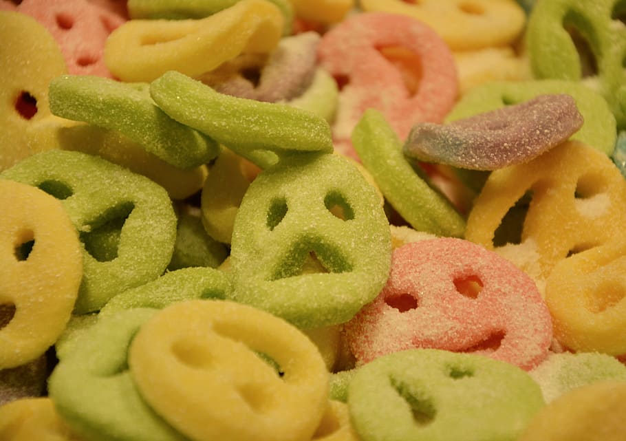 fantasmas, confeitaria, Doces, açúcar, gula, delicioso, Comida, colorida, comer, cores, gourmand, aniversário, deleite, poder, comida e bebida, comida doce, frescura, fechar-se, doce, grande grupo de objetos, quadro completo, dentro de casa, ninguém, biscoito, indulgência, sobremesa, abundância, alimentação pouco saudável, ainda vida, pronto para comer, origens, cozido, lanche, tentação, café da manhã, 5K
