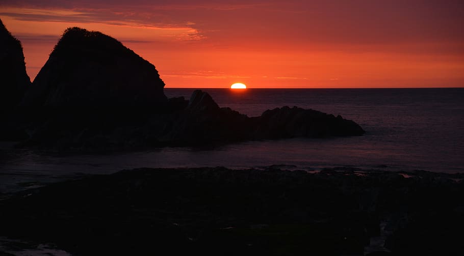 posta de sol, devon, Lee, vermell, roques, mar, aigua, cel, escenics - natura, rock, rock - object, sòlid, bellesa a la natura, tranquil·litat, escena tranquil·la, terra, naturalesa, formació de roca, platja, horitzó sobre l’aigua, cap gent, horitzó, sol, a l'aire lliure, pila de roca, cel romàntic, 5K