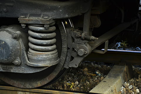 wielen, rem, de lente, wiel, vervoer, metaal, wijze van transport, spoor, spoor transport, spoorlijn, landvoertuig, geen mensen, machinerie, industrie, trein, trein - voertuig, oud, detailopname, verouderd, stoomtrein, afwijzen, binnenshuis, verslechtering, band, industrieel materiaal, 4K, CC0, publiek domein, royaltyvrij