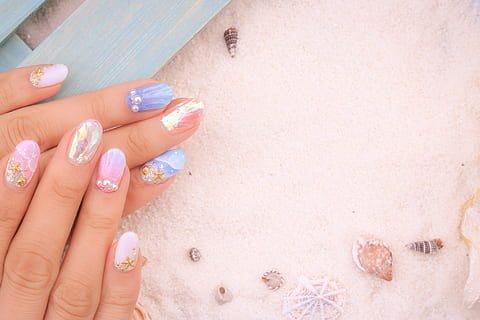 person, pink, blue, nail arts, pink and blue, arts, women, beauty, fingernail, manicure, females, beauty Product, human Hand, people, close-up, human Skin, body Care, beauty Treatment, caucasian Ethnicity, beautiful, human body part, nail polish, human finger, one person, nail, body part, nail art, hand, fashion, creativity, finger, adult, pattern, painting fingernails, floral pattern, beautiful woman, 1080P, CC0, public domain, royalty free