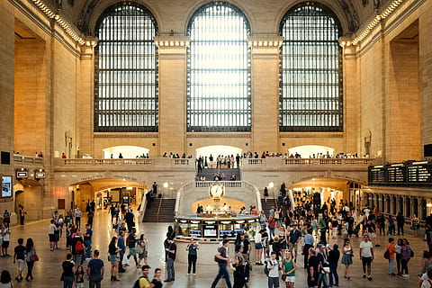 people, gathered, inside, building, grand, central, terminal, usa, photo, museum, grand Central Station, indoors, architecture, station, crowd, rush Hour, commuter, railroad Station, passenger, travel, subway Station, london - England, tourist, england, large group of people, travel destinations, group of people, real people, arch, men, women, built structure, lifestyles, adult, tourism, the past, history, transportation, ceiling, architectural column, ornate, 4K, CC0, public domain, royalty free