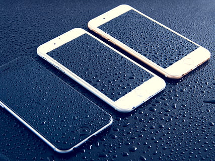 trys, erdvė, pilka, sidabras, pakilo, aukso iPhone 6, 6s, „iPhone“, ios, obuolys, plius, balta, mobiliojo ryšio, Android, technologijos, išmanusis telefonas, ekranas, verslą, lietus, rasa, lašas, vanduo, vaivorykštė, atspindys, fonas, šalta, šlapias, skystis, stiklas, kondensatas, mėlyna, aqua, Saunus, modelį, burbulas, švarus, aukšto kampo vaizdas, nėra žmonių, natiurmortas, Iš arti, patalpose, ryšį, dieną, komunikacijos, belaidžio ryšio technologija, metalo, grindys, nešiojamas informacijos įrenginys, balta spalva, lentelė, kelias, 4K, CC0, Viešasis domenas, nemokamai