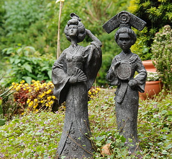 deux, femmes, béton, statue, jardin, fleurs, image, Japon, geisha, Oriental, sculpture, représentation, art et Artisanat, représentation humaine, la créativité, plante, journée, ressemblance masculine, personne, la nature, artisanat, se concentrer sur le premier plan, parc - espace créé par l'homme, parc, en plein air, croissance, matériau de pierre, ressemblance féminine, solide, 2K, CC0, domaine public, libre de droits
