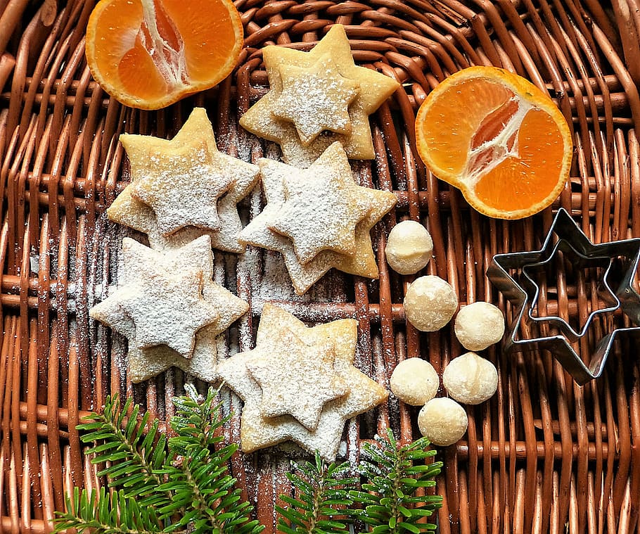 galeta estrella, llimona, cookie, Nadal, macadamia, fruits secs, mandarina, advent, cookies, enfornar, estrella, sucre en pols, tallador de galetes, galetes de Nadal, fins i tot al forn, cocció de Nadal, deliciós, decoració, hivern, festa, menjar, casolà, postres, pastís de pa de gingebre, celebració, forma d'estrella, menjar dolç, galeta de pa de gingebre, cultures, temporada, canyella, menjar i beguda, frescor, taronja - fruita, taronja, cap gent, natura morta, cítrics, a l'interior, forma, color taronja, fruita, gran grup d'objectes, alimentació saludable, primer pla, espècia, taula, 2K