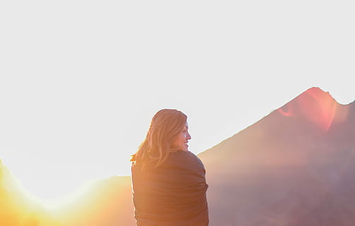 smiling, woman, black, dress, woman in black, black dress, outdoors, nature, women, adult, people, copy Space, females, lifestyles, two People, hiking, happiness, sunset, mountain, enjoyment, sunlight, standing, togetherness, caucasian Ethnicity, men, adventure, relaxation, recreational Pursuit, love, cheerful, sky, young Women, adults Only, leisure Activity, looking, heterosexual Couple, freedom, carefree, beauty In Nature, lens flare, one woman only, only women, one person, waist up, tranquility, vacations, rear view, trip, hairstyle, human arm, 5K, CC0, public domain, royalty free