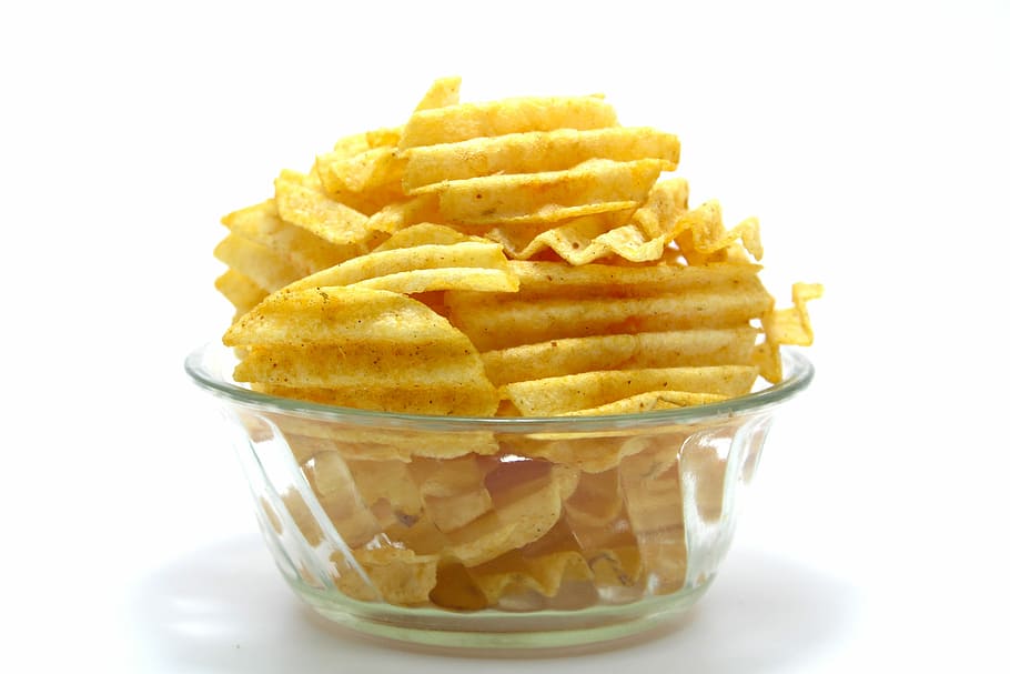 berenar, patata, menjar, bol, escombraries, primer pla, aïllat, Munt, contingut, espècia, fregit, deliciós, blanc, greix, poc sa, engreix, groc, la vida, sal, pila, ple, cruixent, xip, consumir, saborós, gust, or, tancar, consumint, cluster, calories, salat, daurat, dispersió, nutrició, picant, aliments, delicada, aliment, greixós, comestible, vidre, tallar, patata preparada, menjar i beguda, menjar ràpid, menjar poc saludable, patates fregides, fons blanc, llest per menjar, tir de l'estudi, a l'interior, natura morta, cap gent, frescor, treureu menjar, temptació, menjar ràpid papes fregides, placa de paper, 4K