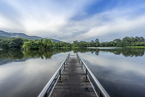 panoramic, fotografie, râu dock, lac, pod, cale, doc, peisaj, călătorie, natură, apă, pitoresc, în aer liber, decor, parc, perspectivă, nori, râu, copaci, reflecţie, scenice - natura, cer, liniște, o scenă liniștită, frumusețe în natură, nor - cer, copac, nici o persoana, Munte, scenă non-urbană, idilic, lemn - material, zi, plantă, lung, 5K, CC0, domeniu public, fără drepturi de autor