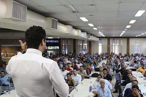 man, white, dress shirt, lecture, presentation, event, people, men, indoors, real people, crowd, rear view, large group of people, adult, group of people, standing, architecture, meeting, business, lifestyles, business person, occupation, audience, technology, 2K, CC0, public domain, royalty free