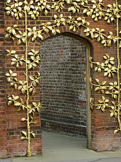 architettura, cancelli, sentiero, Hampton, Tribunale, palazzo, UK, Inghilterra, esterno dell'edificio, cancello, struttura costruita, Entrata, metallo, caratteristica della parete, muro di mattoni, costruzione, mattone, parete, nessuno, porta, giorno, finestra, chiuso, arco, modello, sicurezza, all'aperto, muro di pietra, ornato, motivo floreale, 4K, CC0, dominio pubblico, privo di copyright