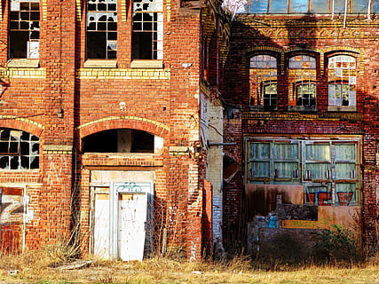 fabrik, bygning, gammel, bortfaldet, ruin, forlade, tabte steder, industribygning, leipzig, Plagwitz, arkitektur, forladt, bygning udvendig, vindue, forældet, bygget struktur, mursten, murstens væg, beskadiget, dag, kørt ned, væg, ingen mennesker, forvitret, indgang, dør, boligområde, bue, forringelse, udendørs, ødelagt, 2K, CC0, offentligt domæne, royaltyfrie