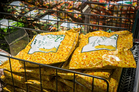 frozen corn, Frozen, corn, store, food, market, asia, market Stall, retail, food and drink, no people, large group of objects, focus on foreground, close-up, text, day, freshness, yellow, for sale, still life, outdoors, non-western script, script, label, container, 5K, CC0, public domain, royalty free
