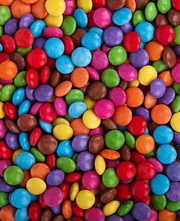cukierki czekoladowe, tło, przycisk, cukierek, czekolada, pokryty, kolor, kolorowy, Cukiernia, deser, jedzenie, Grupa, wielobarwny, wzór, stos, smarties, cukier, Słodkie, tekstura, leczyć, zmiana, wielobarwne, pełna ramka, tła, słodkie jedzenie, obfitość, wybór, duża grupa obiektów, wyrozumiałość, żadnych ludzi, jedzenie i picie, niezdrowe jedzenie, martwa natura, pokusa, wysoki kąt widzenia, wewnątrz, Bezpośrednio powyżej, 2K, CC0, domena publiczna, darmowe zdjęcia