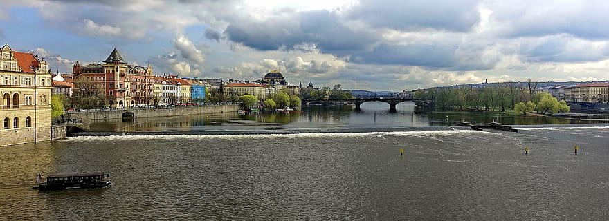 Praha, elv, bro, arkitektur, bygget struktur, vann, bygge eksteriør, by, reisemål, sky - himmel, himmel, bro - menneskeskapte struktur, bygning, forbindelse, natur, bybildet, turisme, reise, transport, historie, ingen folk, utendørs, 5K, CC0, offentlig domene, opphavsrett gratis