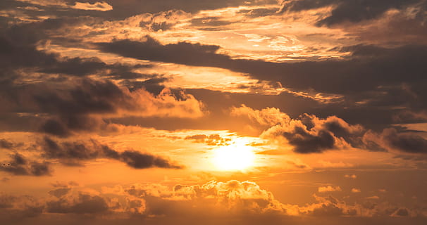 Dämmerung, Natur, Himmel, Sonnenuntergang, Wolken, wolkig, dunkle Wolken, idyllisch, Stimmung, szenisch, Sonnenaufgang, still, wolke - himmel, Schönheit in der Natur, Szenen - Natur, Dramatischer Himmel, Sonnenlicht, Wolkengebilde, Umgebung, Ruhe, Sonne, Hintergründe, orange Farbe, keine Leute, Atmosphäre, ruhige Szene, Sonnenstrahl, lebendige Farbe, hell, draußen, hell erleuchtet, Wind, Meteorologie, abstrakt, 2K, CC0, gemeinfrei, lizenzfrei