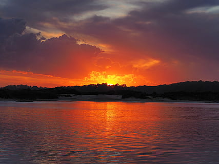 Sonnenuntergang, Sonne, rot, rot orange, Gelb, Wolken, Sonne, rot, Orange, Himmel, Wasser, Seeneingang, Seen, Explosion, orange Farbe, Reflexion, Natur, wolke - himmel, keine Leute, Schönheit in der Natur, Szenen - Natur, Ruhe, Ufergegend, ruhige Szene, idyllisch, Dramatischer Himmel, Meer, Nicht-städtische Szene, draußen, romantischer Himmel, 4K, CC0, gemeinfrei, lizenzfrei
