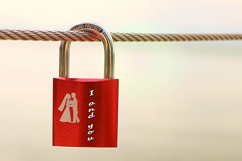 red, u-lock, security lock, symbol, love, connectedness, feelings, emotion, pair, hanging, padlock, safety, lock, security, close-up, protection, metal, no people, focus on foreground, communication, label, indoors, copy space, positive emotion, consumerism, 2K, CC0, public domain, royalty free