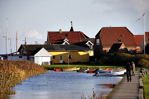 fischer, Fisch, Dänemark, Fluss, Zuhause, Meer, Wasser, gebaute Struktur, die Architektur, Gebäudehülle, Transport, Gebäude, Haus, Natur, Wasserfahrzeug, Himmel, Transportmittel, Stadt, Männer, Tag, wolke - himmel, Menschen, Lebensstile, draußen, Regen, 4K, CC0, gemeinfrei, lizenzfrei