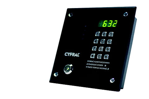 citofono, quartier generale, pannello, tecnologia, sfondo bianco, numero, ritagliare, girato in studio, in casa, avvicinamento, tempo, orologio, comunicazione, nessuno, copia spazio, Display digitale, singolo oggetto, colore nero, precisione, tecnologia wireless, controllo, materiale elettrico, attrezzatura, 4K, CC0, dominio pubblico, privo di copyright