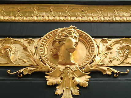 facade, forgyldt, hoved, figur, ornament, Paris, Frankrig, arkitektur, historisk, tæt på, guldfarvet, historie, statue, marmor, guld, Kunst og håndværk, skulptur, repræsentation, kreativitet, håndværk, ingen mennesker, menneskelig repræsentation, carving - håndværk produkt, metal, bygget struktur, lav vinkel visning, fortiden, design, mønster, kvindelig lighed, udsmykkede, udskæring, arkitektur og kunst, Engel, blomstermønster, bas relief, 4K, CC0, offentligt domæne, royaltyfrie