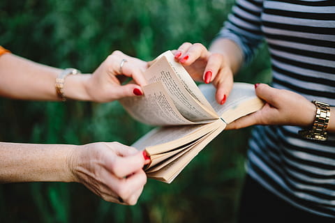 young, women, destroying, book, Young women, hands, girls, destroy, angry, people, human Hand, holding, outdoors, adult, females, reading, human body part, adults only, hand, two people, togetherness, casual clothing, day, focus on foreground, couple - relationship, striped, close-up, young adult, men, emotion, heterosexual couple, consumerism, 4K