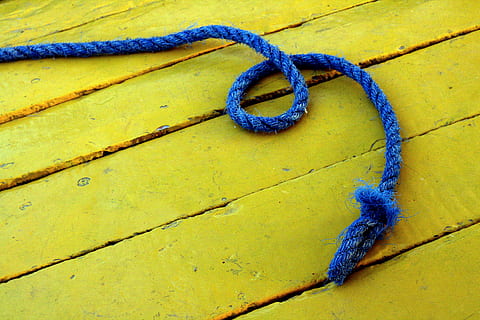 blue rope, blue, rope, yellow, board, wood, floor, pattern, shapes, block, colors, still, strength, no people, green color, close-up, day, high angle view, outdoors, tied up, metal, connection, safety, textured, tied knot, still life, wood - material, old, 4K