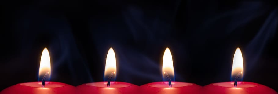 quatre, vermell, encès, espelmes, vela, flama, llum, humor, advent, foc, romanç, decoració de Nadal, atmosfèric, espelma ardent, fosc, Nadal, cera, fum, hora de nadal, cremar, metxa, espelma de cera, calor, acollidor, infern, joieria de Nadal, primera vela, quarta arribada, cremant, foc - fenomen natural, calor - temperatura, il·luminat, a l'interior, naturalesa, cap gent, religió, celebració, primer pla, fons negre, brillant, esdeveniment, espiritualitat, equips d’il·luminació, 8K