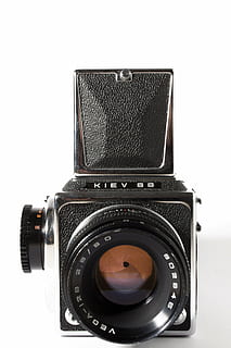 analog, kamera, medium format, linse, gammelt kamera, fotografi, fotokamera, analog kamera, fotografering, film, gammel, nostalgi, årgang, retro, Foto, retro look, hipster, slr, indspilning, SLR kamera, kamera - fotografisk udstyr, objektiv - optisk instrument, udstyr, isolerede, fotografering temaer, enkelt objekt, teknologi, studio skud, retro stylet, gammeldags, sort farve, hvid baggrund, skåret ud, fotografisk udstyr, indendørs, tæt på, stilleben, ingen mennesker, kopiere plads, digitalt kamera, antik, 4K, CC0, offentligt domæne, royaltyfrie