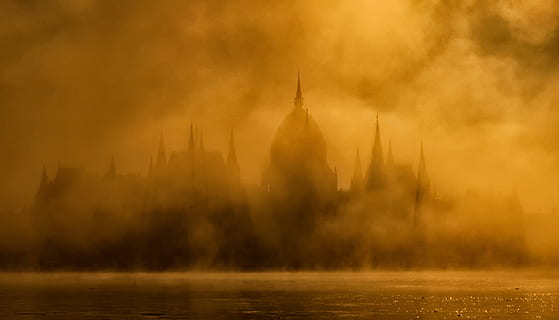 architektūra, pastatas, infrastruktūra, pilis, tamsus, lietus, religija, istorija, pobūdį, rūkas, vanduo, dangus, senovės, pastatyta struktūra, pastato išorė, debesis - dangus, kelionės tikslai, tikėjimas, praeitis, Twilight, aplinką, fonas, dvasingumas, lauke, tekstūruotas efektas, Senovinis, 4K, CC0, Viešasis domenas, nemokamai