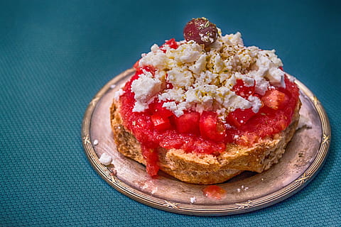 pastry, silver saucer, baking, blue, cake, cheese, close -up, colors, dairy product, delicious, food, fruits, homemade, meal, plate, red, single, sweet, table, tasty, tomato, white, food and drink, freshness, fruit, dessert, healthy eating, sweet food, ready-to-eat, indulgence, no people, indoors, baked, serving size, strawberry, close-up, berry fruit, temptation, breakfast, 4K, CC0, public domain, royalty free