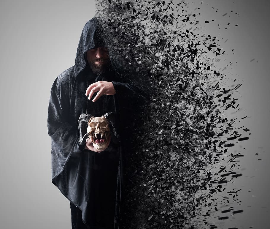 persona, portar, negre, vestit, celebració, gris, crani, propagació, Photoshop, trencat, fons, explosió, una persona, a l'interior, vista frontal, tir de l'estudi, roba casual, de peu, roba, persones reals, adult, cintura cap amunt, estils de vida, cara oculta, color negre, naturalesa, tecnologia, retrat, dones, comunicació, 4K