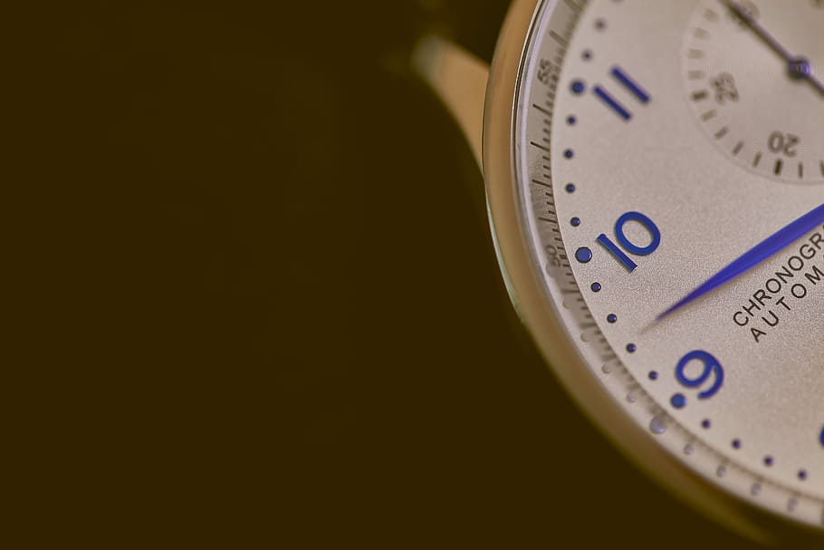 bílý, analogový, elektronický, přístroj, chronograf, hodinky, jehla, polohovací, 9, číslo, minuta, hodina, časovač, studio shot, čas, detail, uvnitř, nikdo, kopie prostor, hodiny, jeden objekt, barevné pozadí, nástroj času, přesnost, stálý život, černé pozadí, hodinová ručička, sdělení, antický, minutová ručička, ciferník, 5K