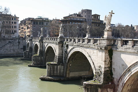 rome, bridge, statue, architecture, built structure, arch, water, building exterior, history, bridge - man made structure, the past, travel destinations, sky, connection, tourism, nature, day, waterfront, travel, old, river, no people, outdoors, arch bridge, arched, 4K, CC0, public domain, royalty free
