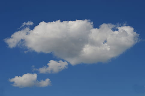 skyer, blå, sky, skydække, blå himmel, himmel, blå, natur, Sky, udsigt, glomerulus, solen, panorama, hvid, højden af, plads, vejr, dag, sky - himmel, luft, udendørs, klima, baggrunde, sommer, cloudscape, cumulus sky, scenics, overskyet, meteorologi, fluffy, stratosfæren, kun himmel, skønhed i naturen, scenics - natur, ingen mennesker, hvid farve, ro, rolig scene, atmosfære, idyllisk, miljø, blødhed, vind, 4K, CC0, offentligt domæne, royaltyfrie