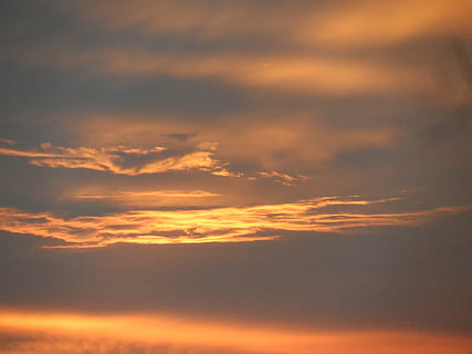 skyer, himmel, himlen skyer, cloudscape, farve, baggrund, solopgang, solnedgang, sky - himmel, dramatisk himmel, skønhed i naturen, ro, scenics - natur, baggrunde, natur, ingen mennesker, sollys, rolig scene, miljø, orange farve, idyllisk, udendørs, skumring, tusmørke, abstrakte baggrunde, abstrakt, vind, meteorologi, 4K, CC0, offentligt domæne, royaltyfrie