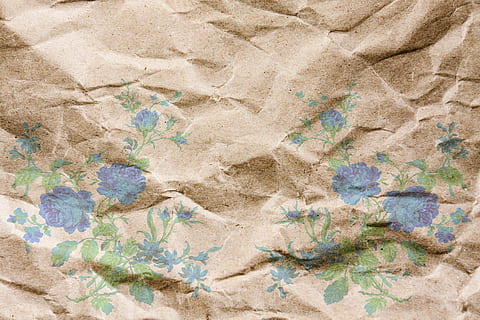 maro, albastru, floral, textil, hârtie, fundal, necălcat, plia, flori, felicitare, epocă, vechea hârtie, drăguț șic, jucăuş, zbârcit, fundaluri, vechi, texturată, deteriorat, nici o persoana, murdar, pergament, model, rupt, cadru complet, a închide, zi, natură, stare brută, arhitectură, în aer liber, erodate, construită, învechit, 4K, CC0, domeniu public, fără drepturi de autor