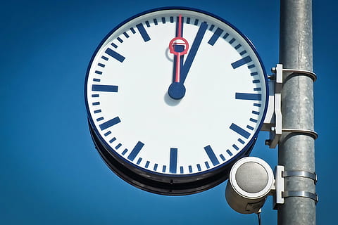 round, white, blue, analog wall clock, clock, clock face, pointer, time, time of, time indicating, hours, ad, station clock, metal, carrier, technology, platform, travel, go away, departure, arrival, speakers, announcement, traffic, train, minute hand, clear sky, no people, hour hand, colored background, day, circle, studio shot, clock hand, geometric shape, close-up, shape, sky, architecture, instrument of time, deadline, built structure, blue background, silver colored, checking the time, 4K, CC0, public domain, royalty free