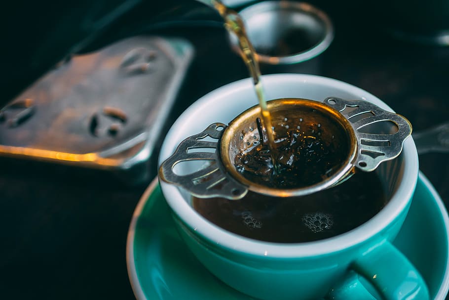 merapatkan, foto, hijau, keramik, cangkir, teh, fotografi, putih, cangkir teh, lepek, saringan, daun longgar, menuangkan, air, makanan dan minuman, minum, minuman, makanan, minuman panas, kesegaran, teh - minuman panas, tidak ada orang, kopi, peralatan dapur, balapecah, peralatan Rumah tangga, kopi - minum, dalam ruangan, fokus pada latar depan, teko, teh sore, 4K