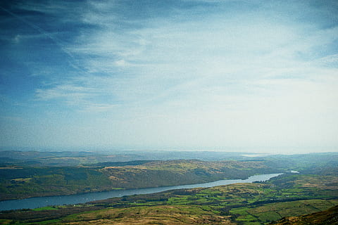 Lake District, uk, jezerní čtvrti, Spojené království, krajina, Příroda, scén, venku, venkovské scény, kopec, nebe, strom, zelená barva, mrak - nebe, les, letní, mimoměstské scény, modrý, pole, nikdo, klid, krása v přírodě, životní prostředí, scenics - příroda, klidné scény, den, přistát, rostlina, idylický, hora, 4K, CC0, veřejná doména, bez autorských práv