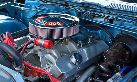 šedá, displej vozidla, přizpůsobené, auto, motor, opravit, mechanik, retro, vozidlo, přeprava, automobil, klasický, design, lesklý, vinobraní, styl, doprava, Rychlost, kapuce, Modelka, plyn, chrom, obrození, hotrod, tradiční, technologie, způsob dopravy, kov, stroje, strojní část, průmysl, motorové vozidlo, složitost, části vozidla, zařízení, detail, pozemního vozidla, trubka - trubka, modrý, paliva a energie, nikdo, čistý, slitina, ocel, 4K, CC0, veřejná doména, bez autorských práv