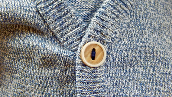 zapnul, modrý, textilní oděvy, detailní, fotro, bavlna, textura, tlačítko, svetr, pracovní, móda, textil, detail, celý rám, oblečení, texturou, pozadí, vlna, džíny, uvnitř, vzor, nikdo, materiál, teplé oblečení, denim, vlákno, neformální oblečení, zimní, měkkost, 4K, CC0, veřejná doména, bez autorských práv