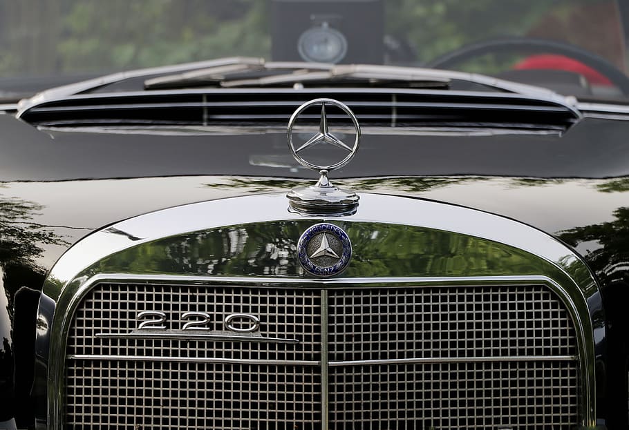 automàtic, oldtimer, mercedes, clàssic, vell, mercedes, clàssic, automoció, vehicle, estrella, automòbil de cotxes d'època, estrella de mercedes, daimler, benz, cotxe, transport, centrar-se en primer pla, primer pla, dia, a l'aire lliure, manera de transport, vehicle terrestre, automòbil, cap gent, metall, estil retro, parabrisa, vidre - material, reflexió, cotxe d'època, naturalesa, transparent, estacionari, luxe, 5K