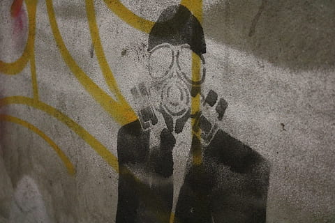 graffiti, human, black, violent, show me, art, sprayer, berlin, wall, mural, portrait, face, drawing, one person, close-up, human body part, real people, wall - building feature, front view, day, women, lifestyles, unrecognizable person, adult, headshot, nature, men, standing, emotion, hiding, digital composite, human face, obscured face, 5K, CC0, public domain, royalty free
