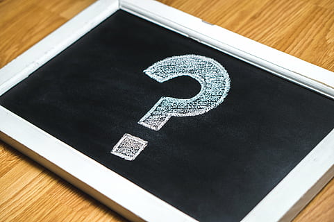 question mark, hand drawn, solution, think, chalk board, why, what, where, when, info, about us, help, support, request, enquiry, ask, frequently asked questions, faq, chalkboard, blackboard, school, education, learning, studying, analysis, problem, concept, symbol, wooden background, sign, challenge, issue, confusion, choice, decision, answer, communication, technology, internet, wireless technology, close-up, no people, day, indoors, white color, wood - material, text, connection, high angle view, digital tablet, single object, portable information device, black color, convenience, business, 4K