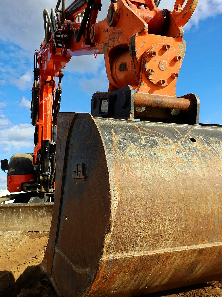 excavadores, màquina, màquina de construcció, lloc, construcció, eina, cubeta de retroexcavadora, treballar, fulla, pala, excavar, terra, excavació, draga, vehicle, construir, vehicle de construcció, treball de construcció, màquina de treball, tecnologia, vehicle rastrejat, cel, transport, metall, maquinària, vehicle terrestre, naturalesa, dia, manera de transport, llum solar, a l'aire lliure, maquinària de construcció, industria de la construcció, cap gent, indústria, lloc de construcció, equipament, camp, rovellat, motor de terra, roda, equips de construcció, equipament industrial, 4K
