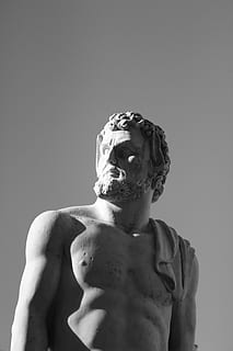 palermo, statue, sicilien, repræsentation, Kunst og håndværk, menneskelig repræsentation, skulptur, kreativitet, ingen mennesker, lav vinkel visning, håndværk, mandlig lighed, studio skud, indendørs, tæt på, kopiere plads, skyfri himmel, bar overkrop, enkelt objekt, historie, kvindelig lighed, natur, 5K, CC0, offentligt domæne, royaltyfrie