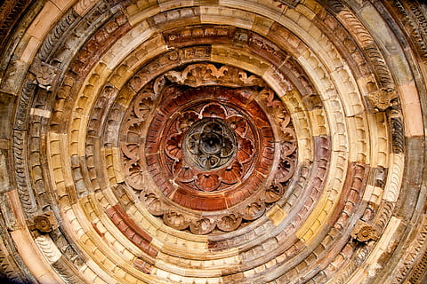fresco, techo, arquitectura, Hazme, catedral, histórico, religión, punto de referencia, decoración, ornamento, Iglesia, lugar famoso, historia, arquitectura y edificios, antiguo, fotograma completo, nadie, de cerca, día, al aire libre, estructura construida, forma geometrica, circulo, forma, modelo, el pasado, adentro, espiral, directamente arriba, arte, edificio, destinos de viaje, florido, directamente debajo, 2K, CC0, dominio público, libre de derechos