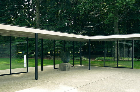 arhitectură, modern, constructivismului, arhitectura moderna, clădire, proiecta, casă, verde, pădure, parc, imobiliar, Acasă, real, Rezidențial, iarbă, exterior, stil, şedere, vară, natură, exteriorul casei, peluză, proprietate, carcasă, structura, contemporan, construi, locuinţă, modernă exterioară a casei, primăvară, copac, construită, plantă, zi, nici o persoana, exteriorul clădirii, în aer liber, coloană arhitecturală, creştere, cărare, lumina soarelui, absență, Culoarea verde, sticlă - material, balustradă, oraș, barieră, 1080P, CC0, domeniu public, fără drepturi de autor