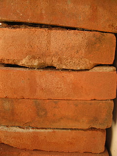 mursten, orange, konstruktion, tekstureret, baggrunde, fuld ramme, arkitektur, væg, bygget struktur, murbygningsfunktion, tæt på, ingen mennesker, mønster, Brun, murstens væg, ru, forvitret, gammel, dag, beskadiget, kørt ned, udendørs, tekstureret effekt, beton, tagsten, 4K, CC0, offentligt domæne, royaltyfrie